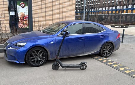 Lexus IS III, 2013 год, 2 500 000 рублей, 5 фотография