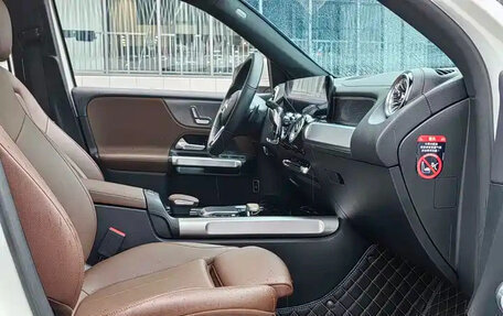 Mercedes-Benz GLB, 2022 год, 1 834 555 рублей, 12 фотография