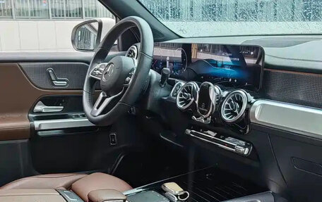 Mercedes-Benz GLB, 2022 год, 1 834 555 рублей, 9 фотография