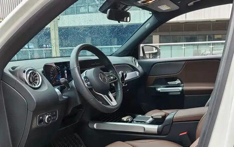 Mercedes-Benz GLB, 2022 год, 1 834 555 рублей, 10 фотография