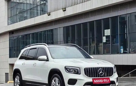 Mercedes-Benz GLB, 2022 год, 1 834 555 рублей, 3 фотография