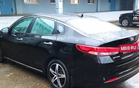KIA Optima IV, 2018 год, 2 100 000 рублей, 3 фотография
