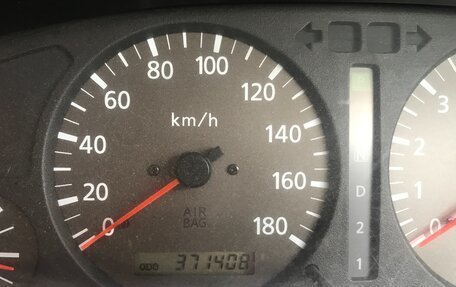 Nissan Avenir II, 1999 год, 200 000 рублей, 12 фотография