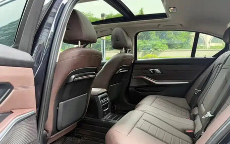 BMW 3 серия, 2022 год, 2 634 555 рублей, 14 фотография