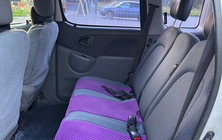 Toyota FunCargo, 2001 год, 400 000 рублей, 6 фотография