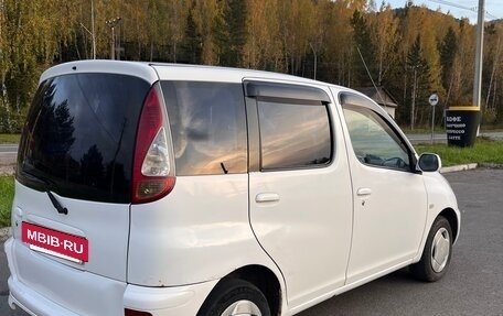 Toyota FunCargo, 2001 год, 400 000 рублей, 2 фотография