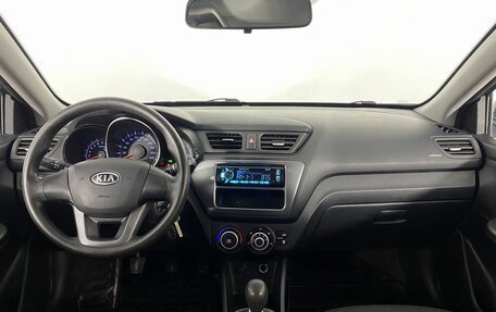 KIA Rio III рестайлинг, 2012 год, 820 000 рублей, 16 фотография