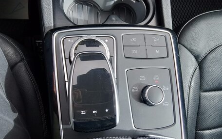 Mercedes-Benz GLS, 2016 год, 3 600 000 рублей, 15 фотография