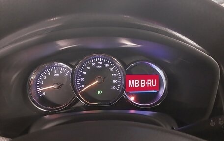 Renault Logan II, 2015 год, 700 000 рублей, 7 фотография