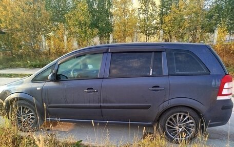 Opel Zafira B, 2008 год, 600 000 рублей, 3 фотография