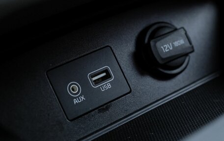 KIA Carnival III, 2019 год, 2 695 000 рублей, 15 фотография