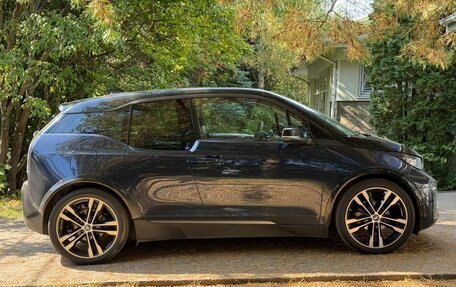 BMW i3 I01 рестайлинг, 2018 год, 2 300 000 рублей, 7 фотография