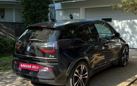 BMW i3 I01 рестайлинг, 2018 год, 2 300 000 рублей, 5 фотография