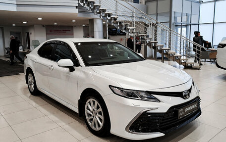 Toyota Camry, 2021 год, 2 949 000 рублей, 3 фотография