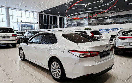 Toyota Camry, 2021 год, 2 949 000 рублей, 8 фотография