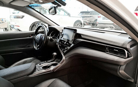 Toyota Camry, 2021 год, 2 949 000 рублей, 13 фотография