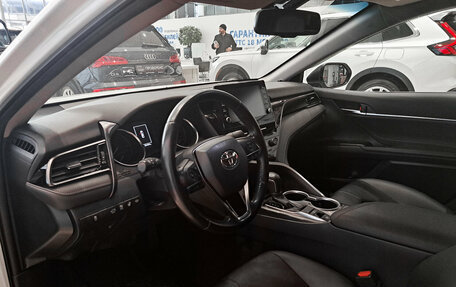 Toyota Camry, 2021 год, 2 949 000 рублей, 20 фотография
