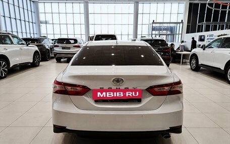 Toyota Camry, 2021 год, 2 949 000 рублей, 7 фотография