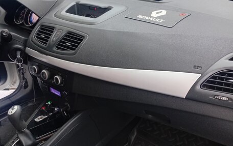 Renault Fluence I, 2013 год, 800 000 рублей, 2 фотография