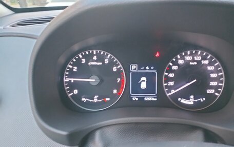 Hyundai Creta I рестайлинг, 2017 год, 1 780 000 рублей, 10 фотография