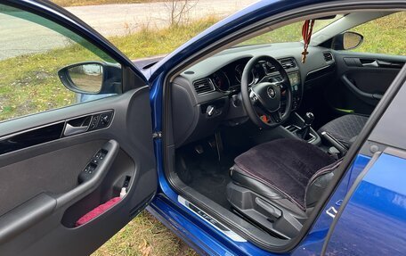 Volkswagen Jetta VI, 2017 год, 1 650 000 рублей, 14 фотография