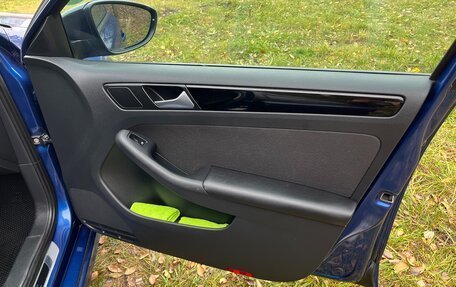 Volkswagen Jetta VI, 2017 год, 1 650 000 рублей, 18 фотография