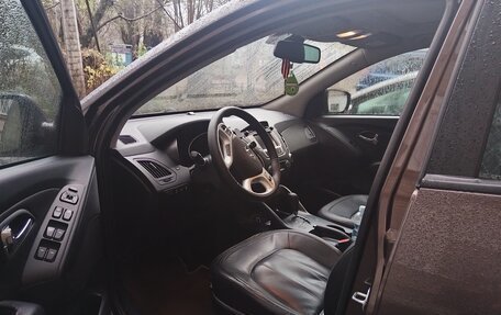 Hyundai ix35 I рестайлинг, 2011 год, 950 000 рублей, 5 фотография