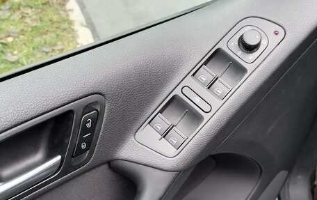 Volkswagen Tiguan I, 2011 год, 950 000 рублей, 12 фотография