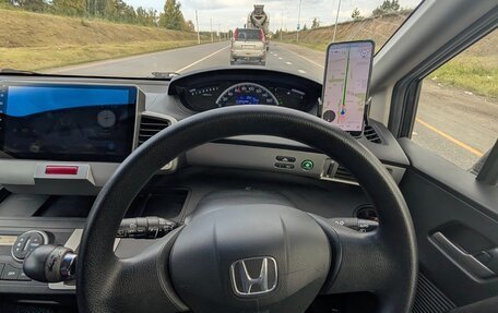 Honda Freed I, 2011 год, 870 000 рублей, 5 фотография