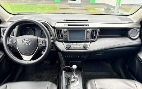 Toyota RAV4, 2016 год, 2 250 000 рублей, 11 фотография