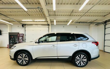 Mitsubishi Outlander III рестайлинг 3, 2019 год, 2 799 999 рублей, 3 фотография