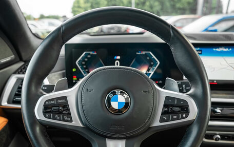 BMW X7, 2022 год, 9 000 000 рублей, 13 фотография