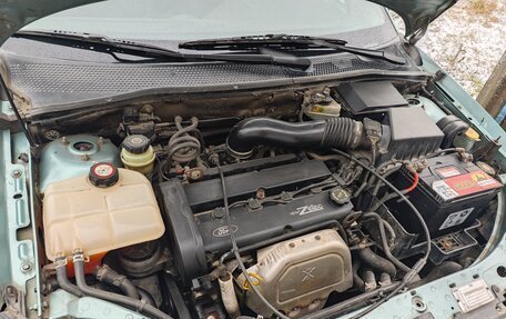 Ford Focus IV, 2000 год, 290 000 рублей, 4 фотография