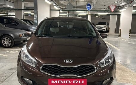 KIA cee'd III, 2012 год, 890 000 рублей, 2 фотография