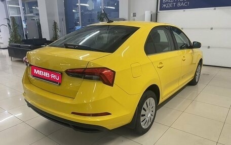 Skoda Rapid II, 2021 год, 1 799 000 рублей, 4 фотография