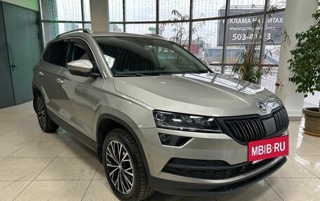 Skoda Karoq I, 2020 год, 1 900 000 рублей, 3 фотография
