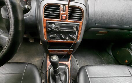 Mitsubishi Carisma I, 2001 год, 360 000 рублей, 12 фотография