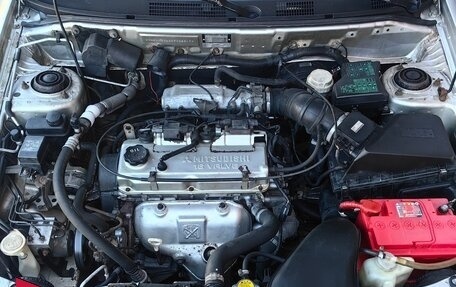 Mitsubishi Carisma I, 2001 год, 360 000 рублей, 9 фотография