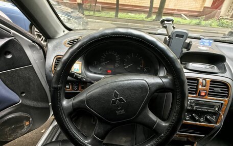 Mitsubishi Carisma I, 2001 год, 360 000 рублей, 13 фотография