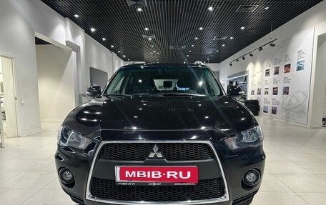 Mitsubishi Outlander III рестайлинг 3, 2009 год, 1 249 000 рублей, 2 фотография