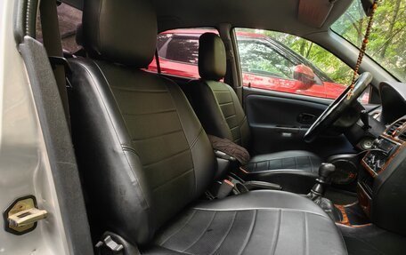 Mitsubishi Carisma I, 2001 год, 360 000 рублей, 16 фотография