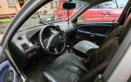 Mitsubishi Carisma I, 2001 год, 360 000 рублей, 15 фотография