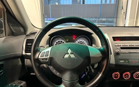 Mitsubishi Outlander III рестайлинг 3, 2009 год, 1 249 000 рублей, 17 фотография