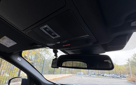 Land Rover Discovery Sport I рестайлинг, 2017 год, 2 300 000 рублей, 8 фотография