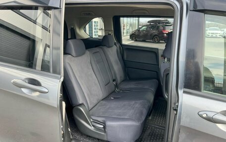 Honda Freed I, 2009 год, 999 000 рублей, 19 фотография