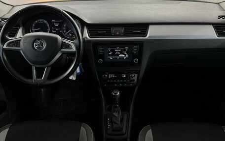 Skoda Rapid I, 2017 год, 1 290 000 рублей, 5 фотография