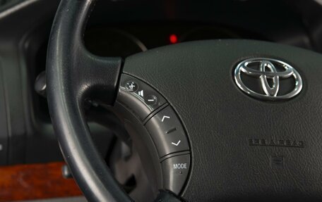 Toyota Land Cruiser Prado 120 рестайлинг, 2007 год, 2 050 000 рублей, 13 фотография