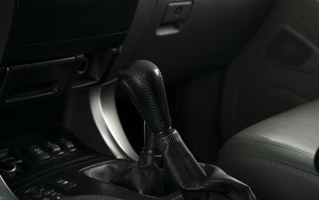 Toyota Land Cruiser Prado 120 рестайлинг, 2007 год, 2 050 000 рублей, 17 фотография