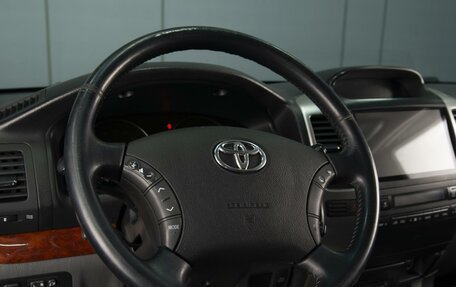 Toyota Land Cruiser Prado 120 рестайлинг, 2007 год, 2 050 000 рублей, 12 фотография