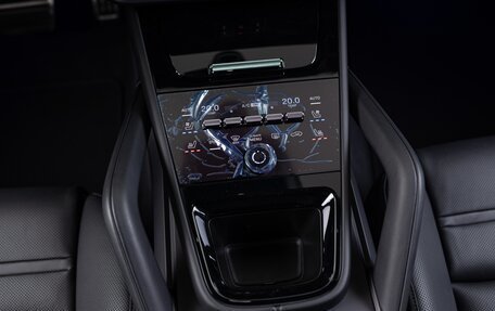 Porsche Cayenne III, 2025 год, 32 990 000 рублей, 19 фотография